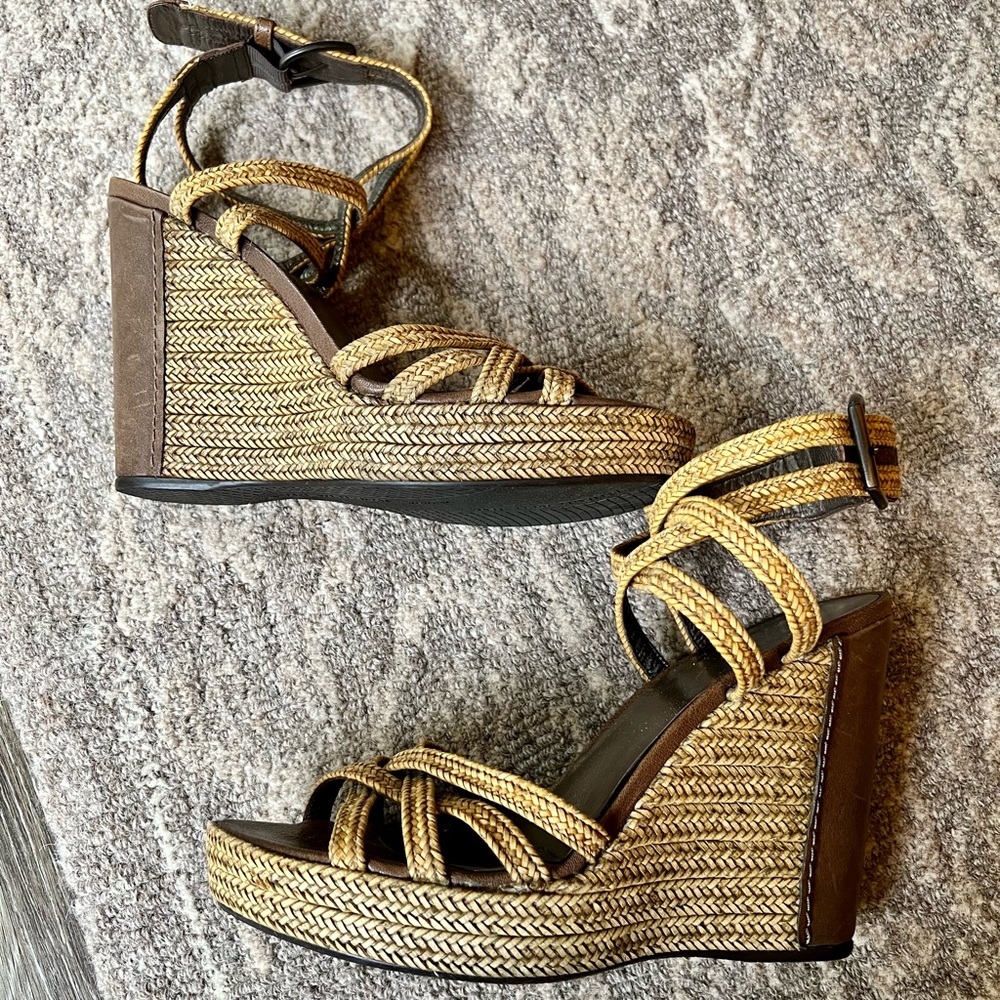 Stuart Weitzman Cork Wedge Sandals in Tan/Brown